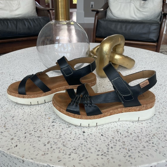 Pikolions Palma Wedge Sandals Black - Picture 2 of 5